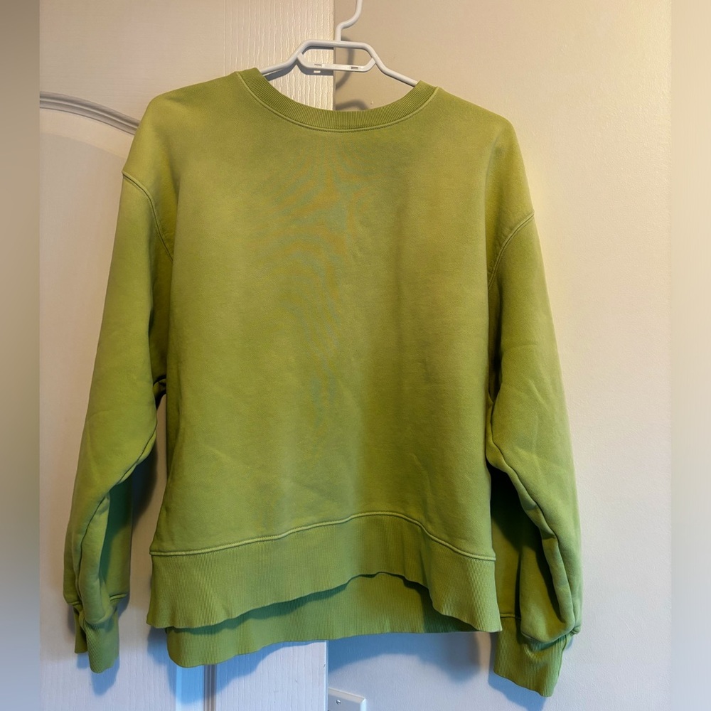COPY - TNA Cozy Fleece Crewneck